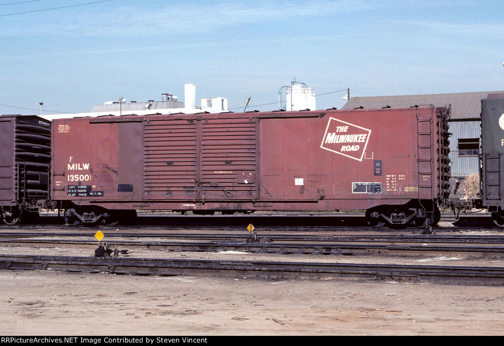 Milwauke Road 50' DD box MILW #135001